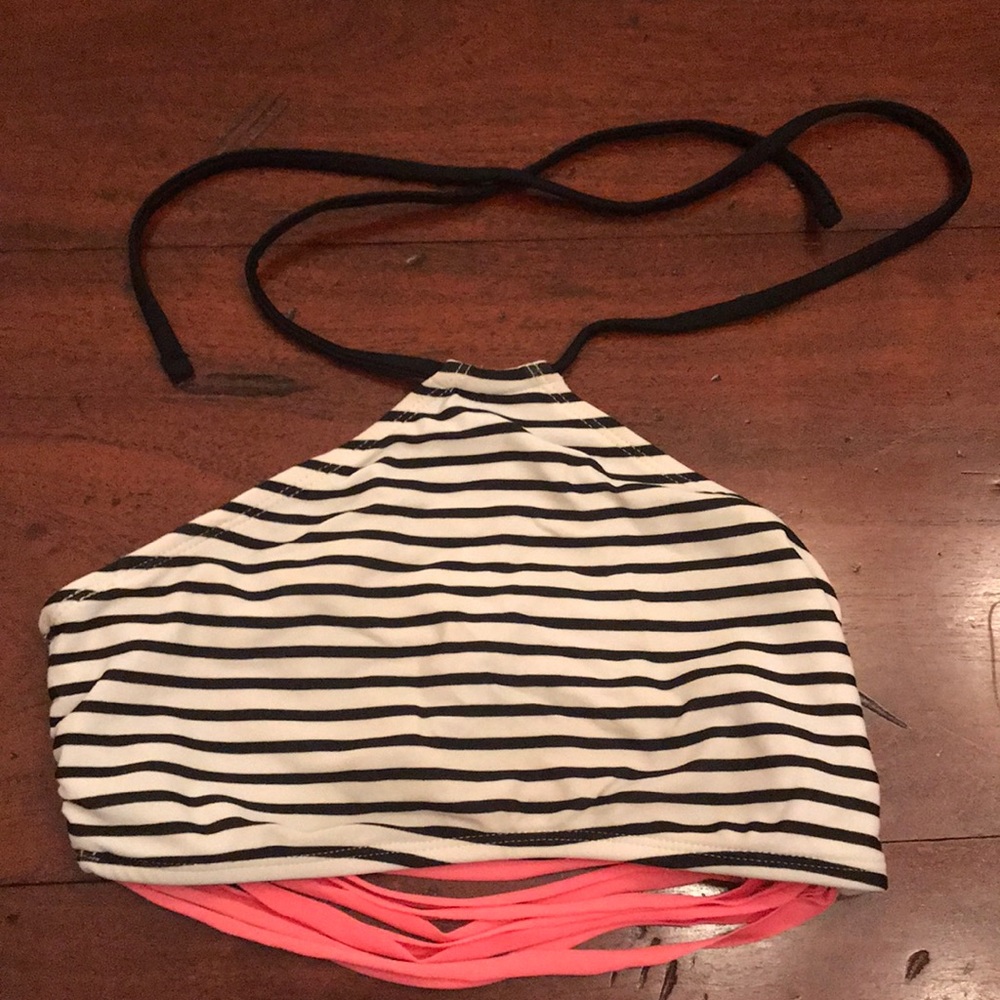 Bathing suit top